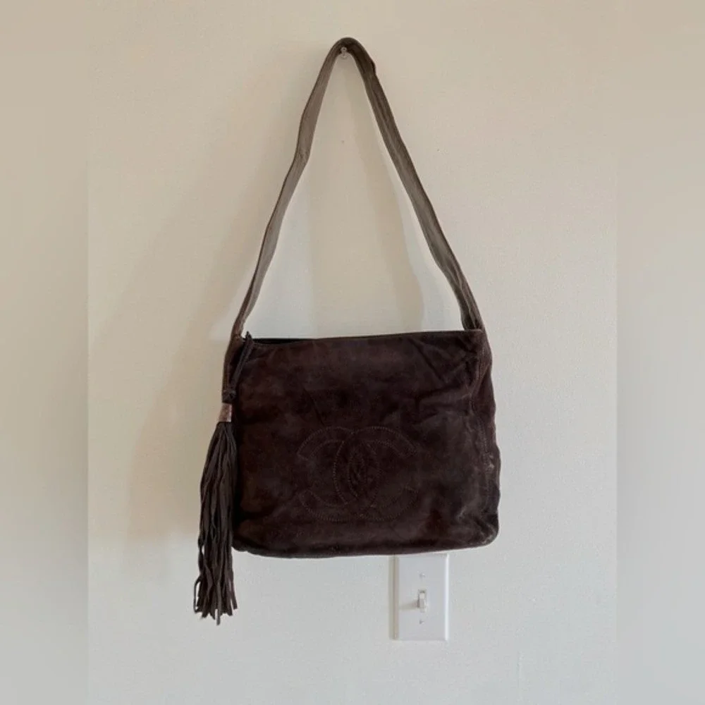 Chanel Suede Chocolate Brown CC Logo Tassel Shoulder Bag 90s Y2K Vintage Italy